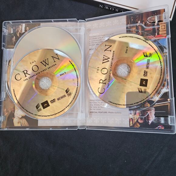 The Crown DVD TV Series Seasons 1-3 - Picture 4 of 12